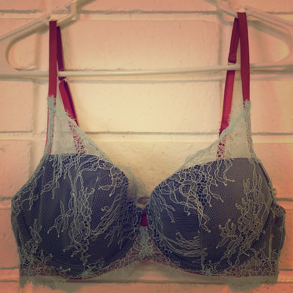 Victoria secret bra
